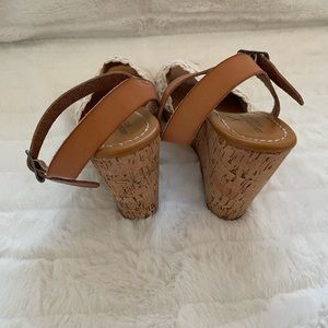 American eagle, sandal heels, crochet, size 7